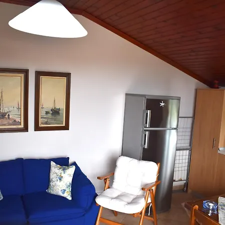 Kallilkratia Flat 2