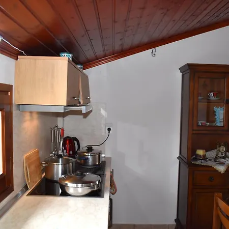 Daire Kallilkratia Flat 2