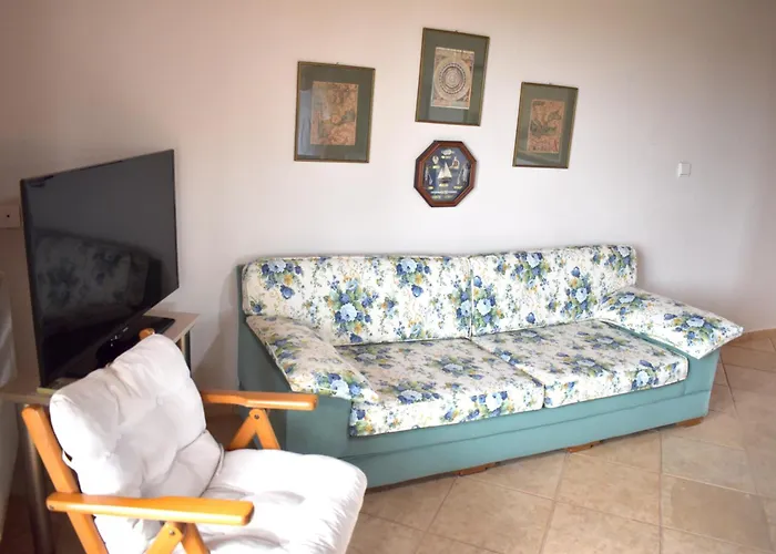 Kallilkratia Flat 2 *